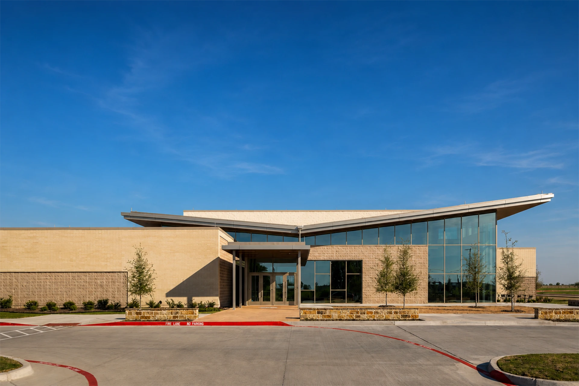 Lake Pointe - Exterior Shot 02
