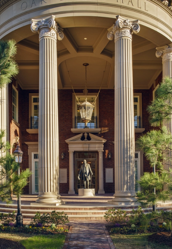 Old Parkland - Oak Lawn Entry Statue